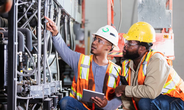 Best 24-Hour Electrician  in Wildomar, CA